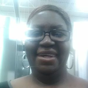 Meet your Posher, Joyce